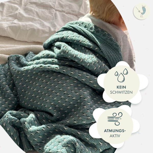 Babydecke aus 100% Baumwolle, grün gestrickt, 80x100 cm, Öko-Tex Standard 100, weiche Kuscheldecke in Geschenkverpackung, Schmusedecke für Junge & Mädchen, Erstausstattung Baby, Geschenk zur Geburt – Bild 2